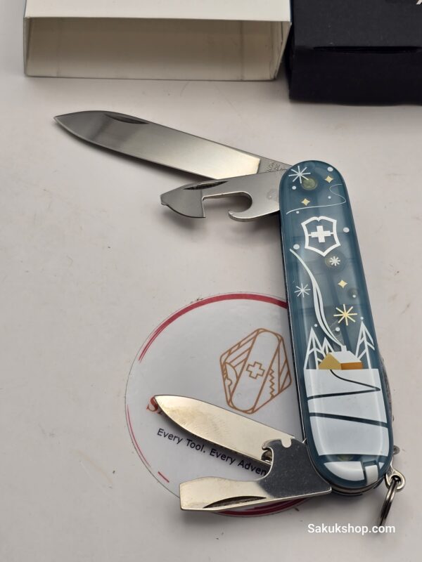 Victorinox Winter Magic 2024 - Image 3