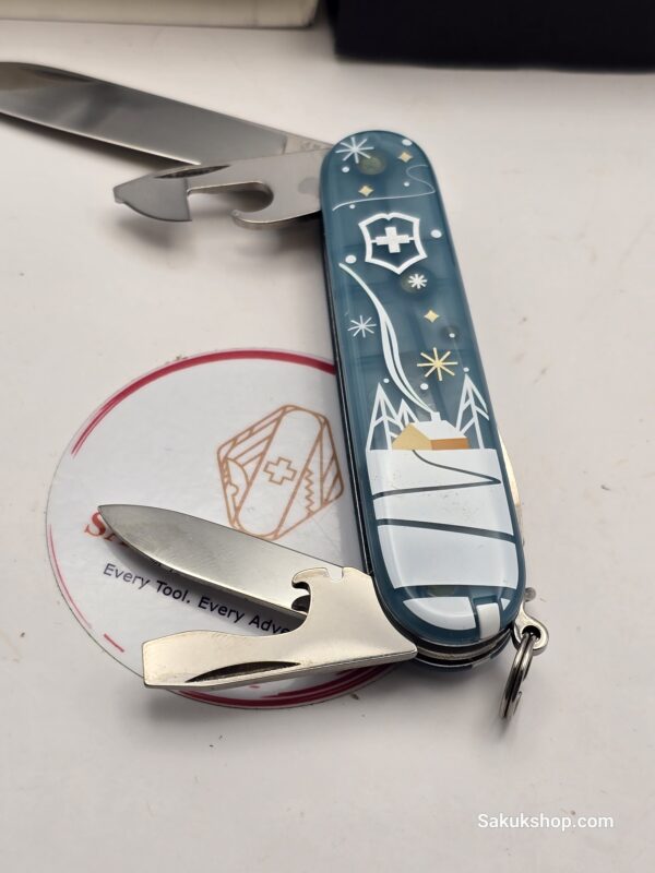 Victorinox Winter Magic 2024 - Image 5