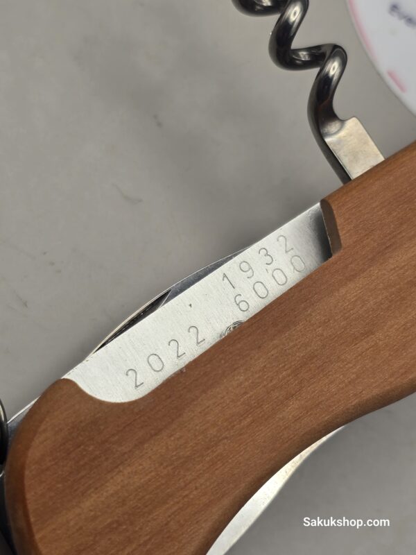 Victorinox Limited Edition 2022 Damast - Image 8