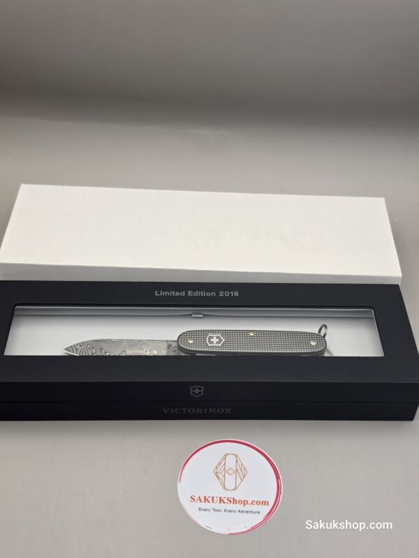 Victorinox Limited Edition 2016 Damast