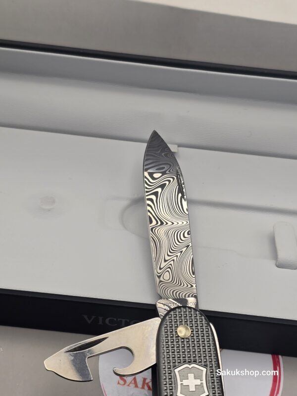 Victorinox Limited Edition 2016 Damast - Image 4
