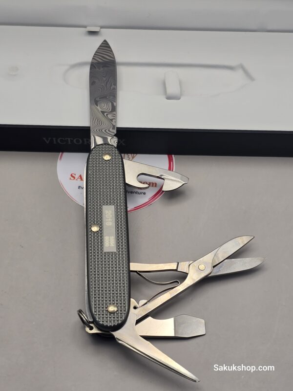 Victorinox Limited Edition 2016 Damast - Image 5