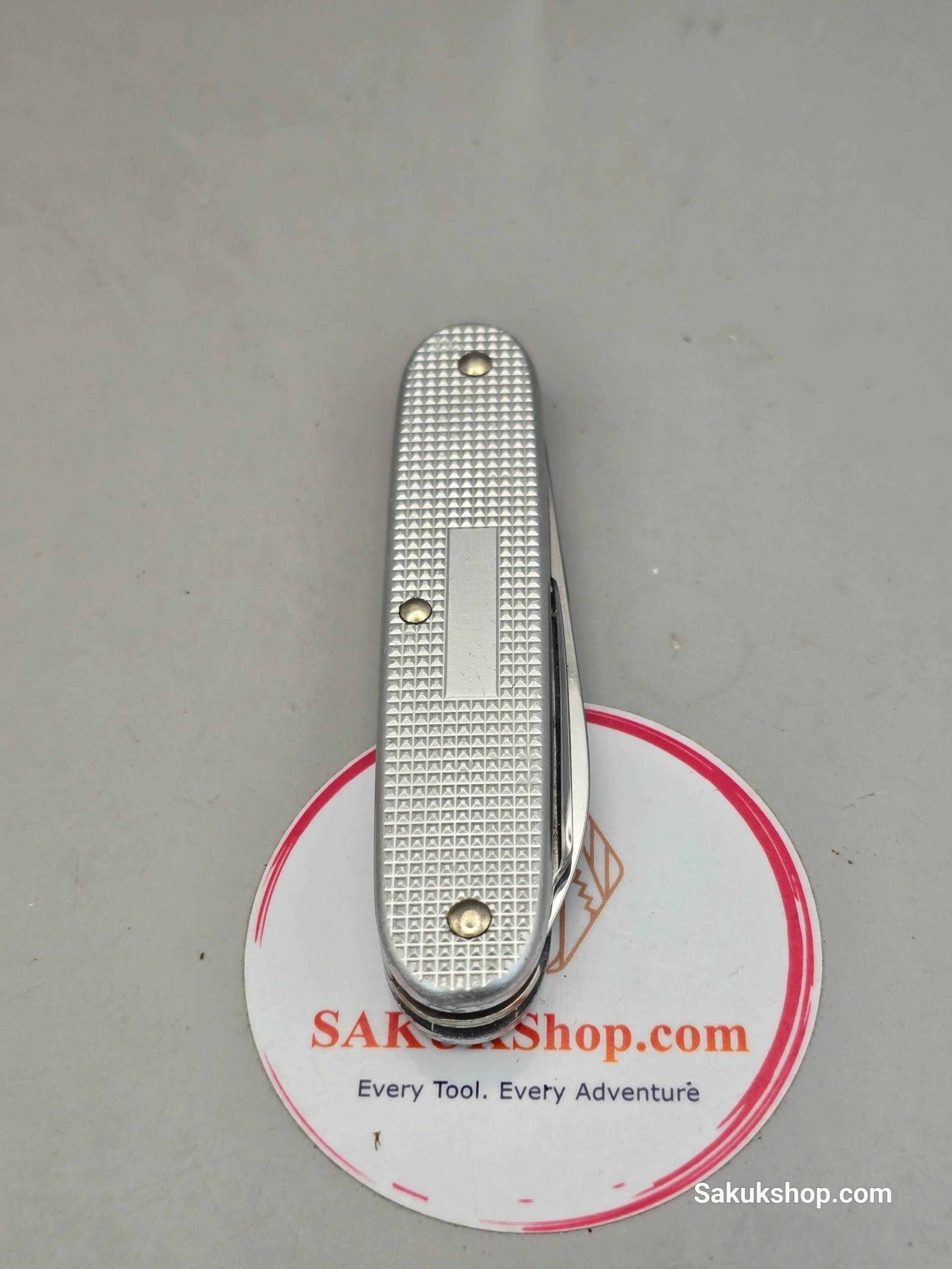 Victorinox Pioneer ( No keyring) - Image 9