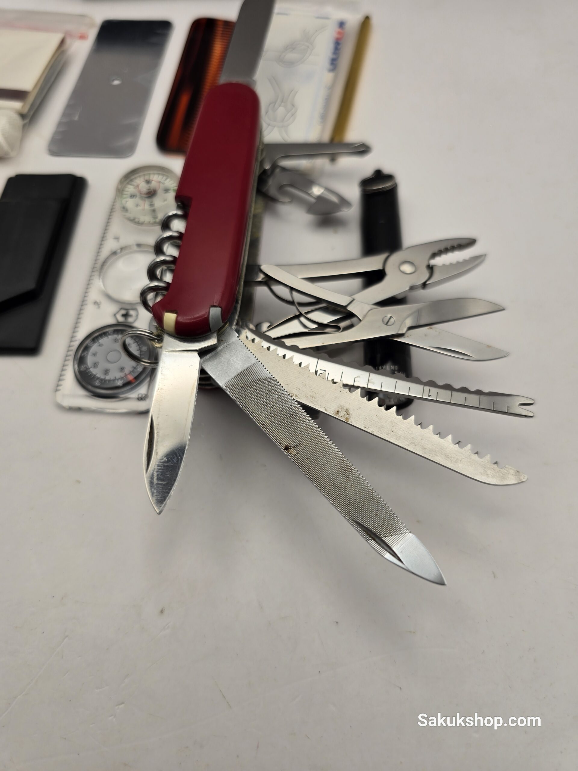 Victorinox Deluxe SOS Kit - Image 5