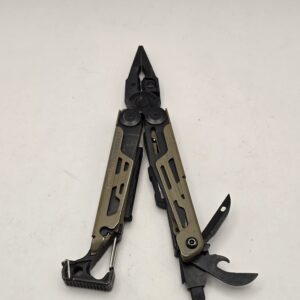 Leatherman Signal