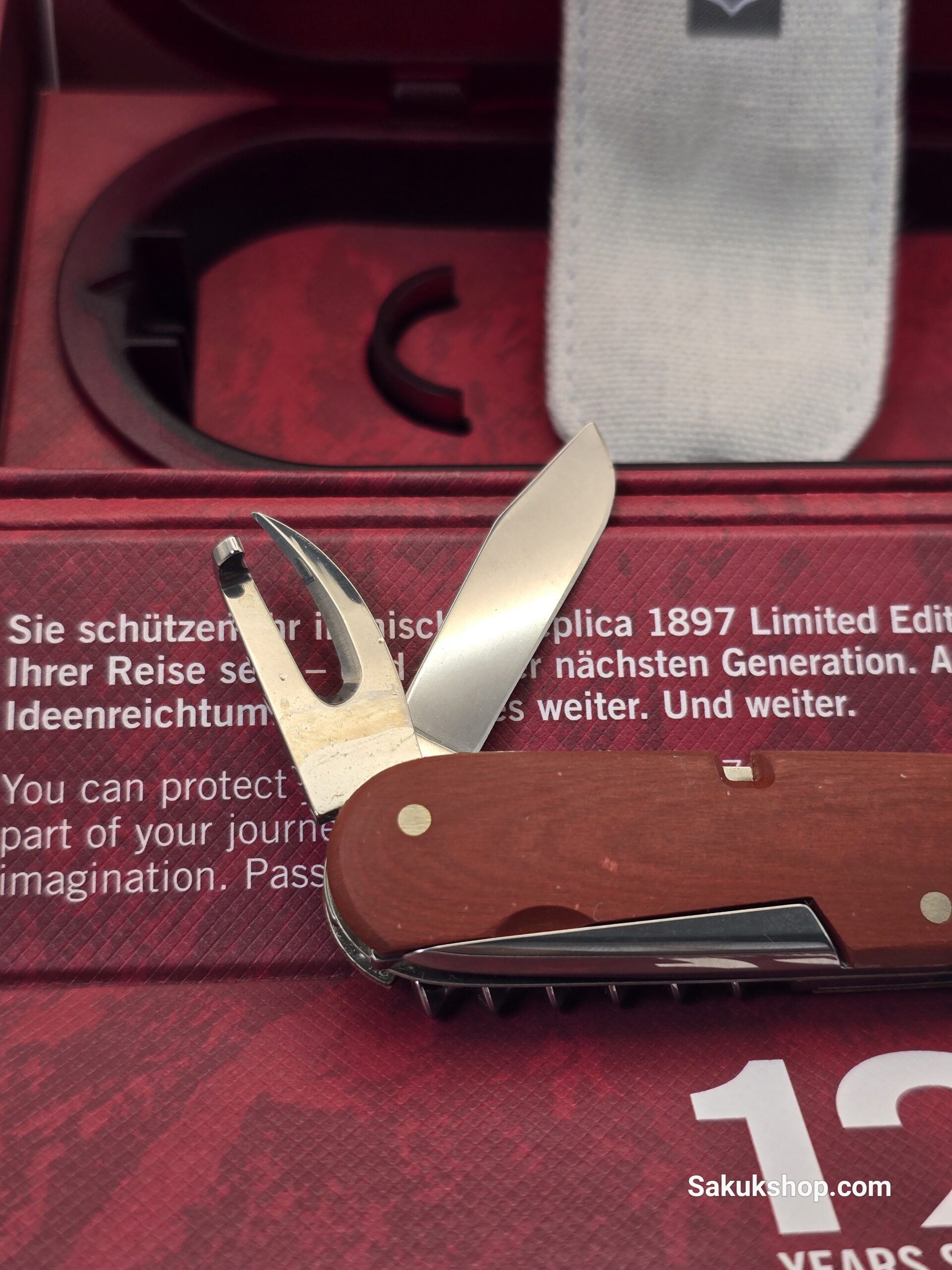 Victorinox 1897- 2022 limited edition replica 1897 - Image 3