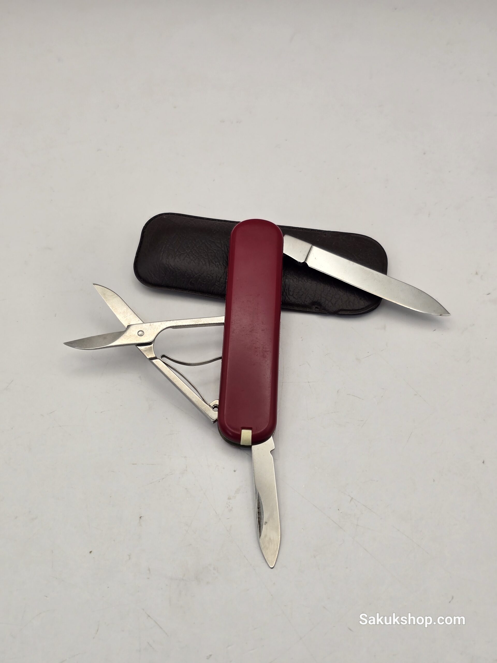 Victorinox Ambassador 74mm - Image 3