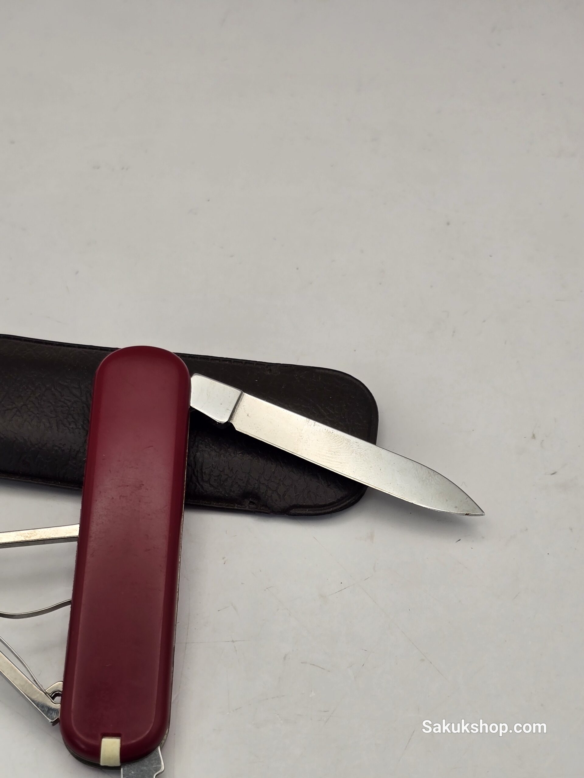 Victorinox Ambassador 74mm - Image 4