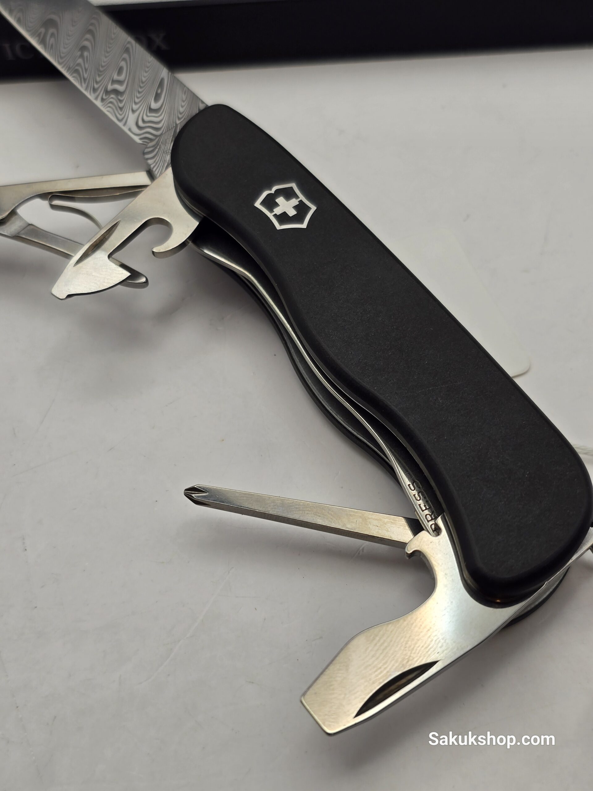 Victorinox Limited Edition Damast 2017 - Image 4
