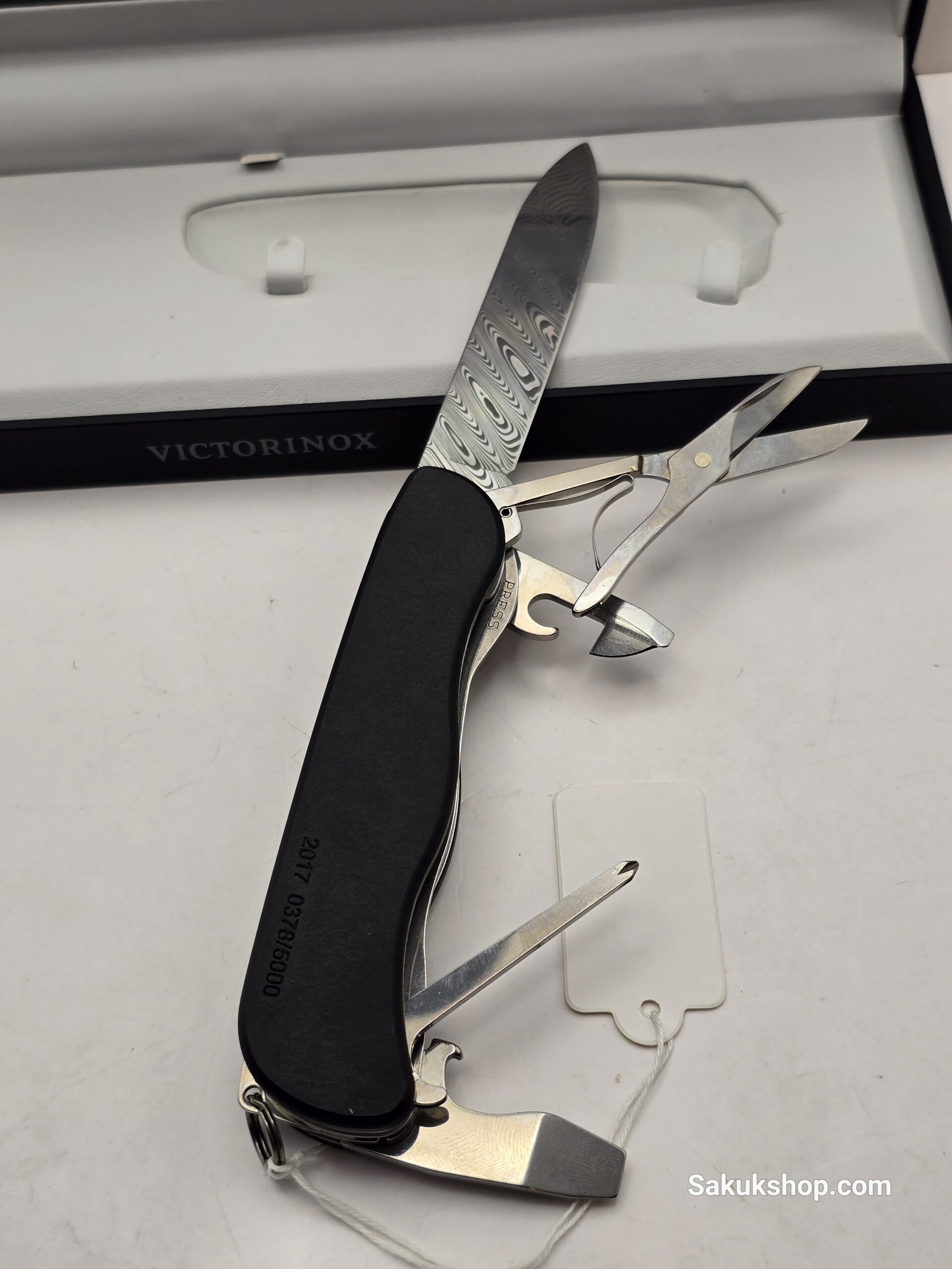 Victorinox Limited Edition Damast 2017 - Image 5
