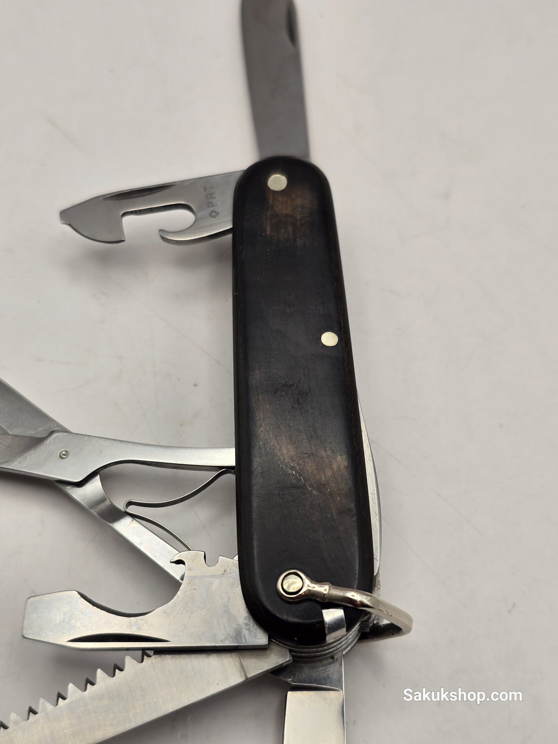 Victorinox Huntsman Buffalo Scales 1.3713.61 - Image 6