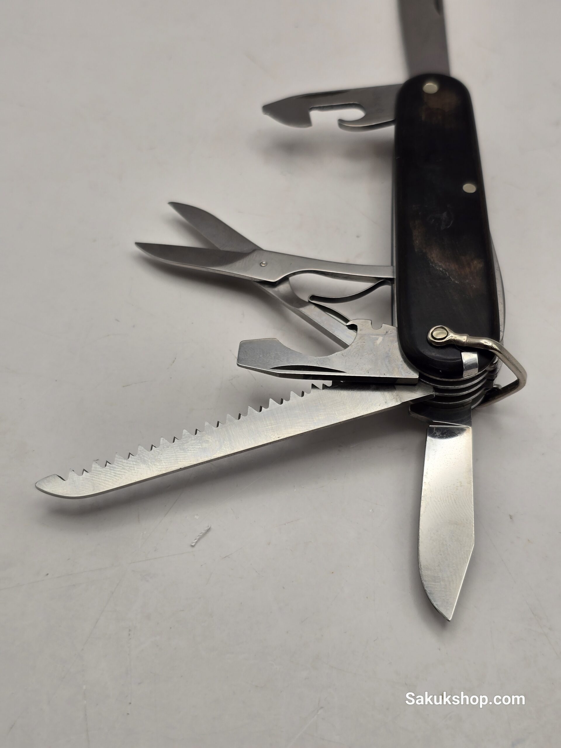 Victorinox Huntsman Buffalo Scales 1.3713.61 - Image 7