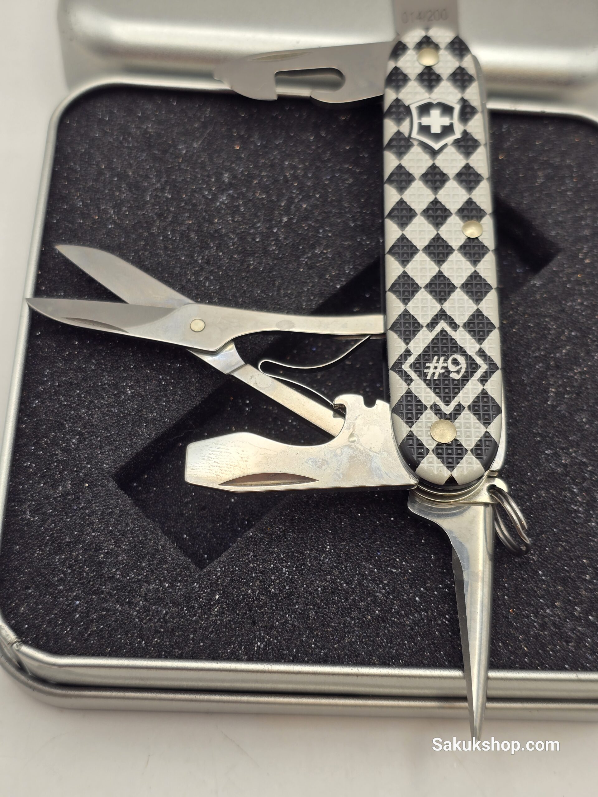 Victorinox Pioneer Colectors Group - Image 4
